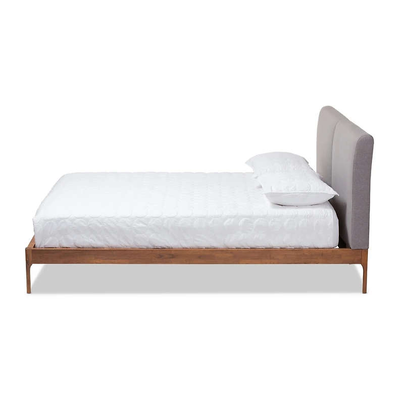 Aveneil King Bed