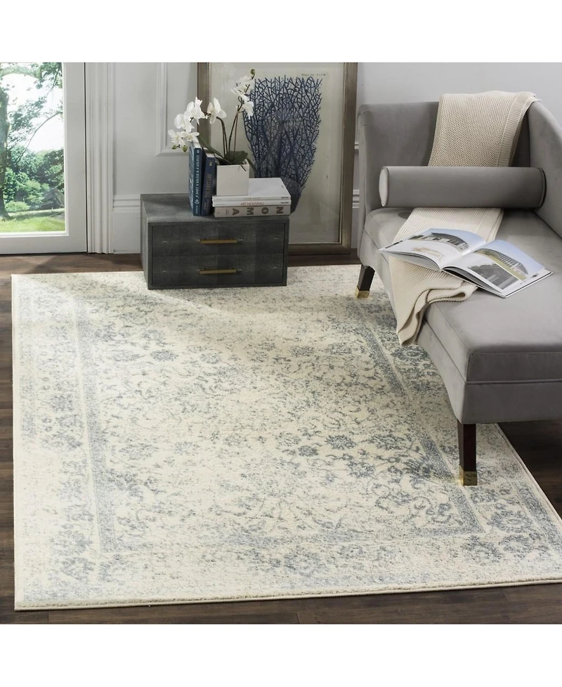 Safavieh Adirondack 109 Ivory and Slate 5'1" x 7'6" Area Rug