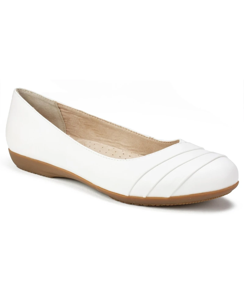 Cliffs by White Mountain Women's Clara Ballet Flats