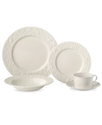 Mikasa Dinnerware, English Countryside 5 Piece Place Setting
