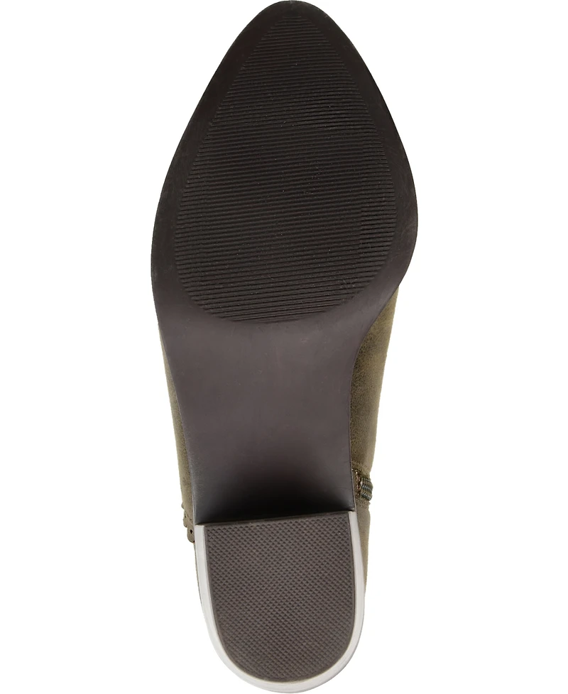 Journee Collection Women's Tessa Scalloped Block Heel Booties