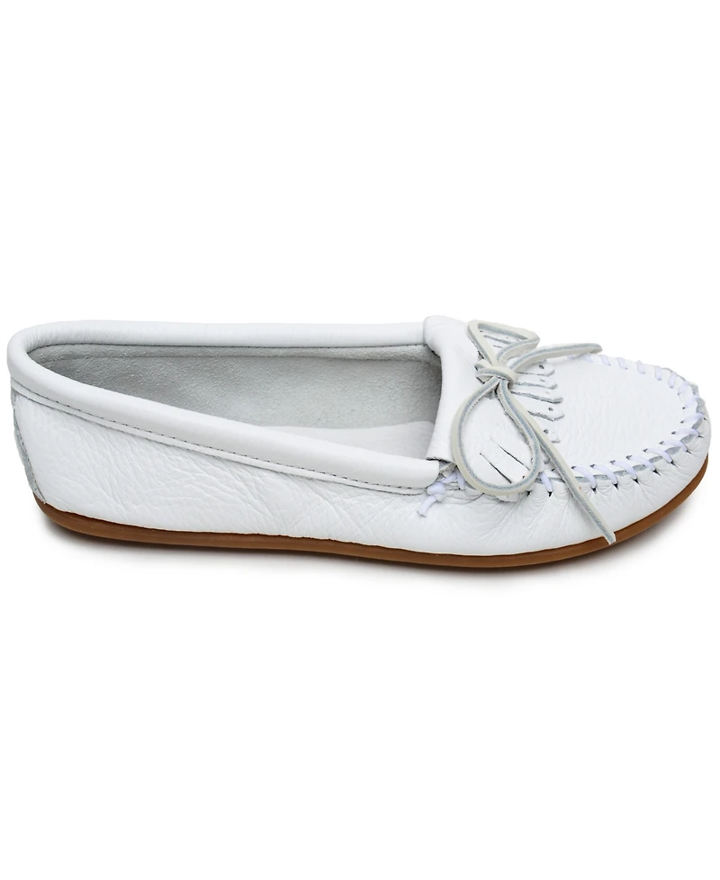 Minnetonka Women's Deerskin Kilty Moccasins