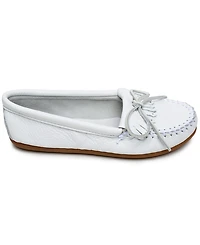 Minnetonka Women's Deerskin Kilty Moccasins