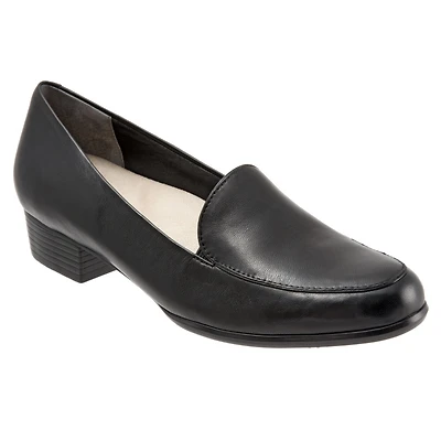 Trotters Monarch Slip On Loafer