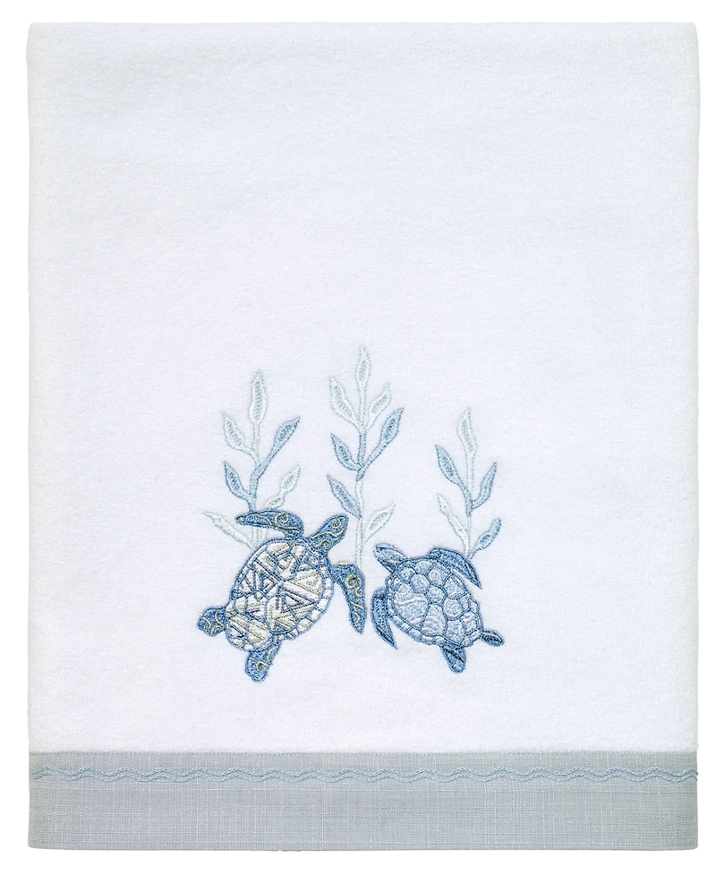 Avanti Caicos Sea Turtles Cotton Bath Towel, 27" x 52"