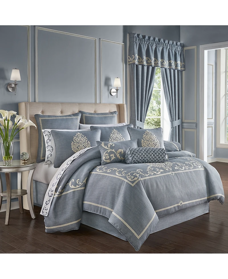 J Queen New York Aurora 4-Pc. Comforter Set, Queen