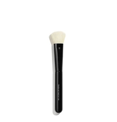 LES PINCEAUX DE CHANEL Touch-Up Face Brush N°104