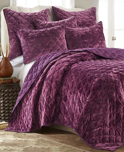 Levtex Ellora Velvet Quilt, King