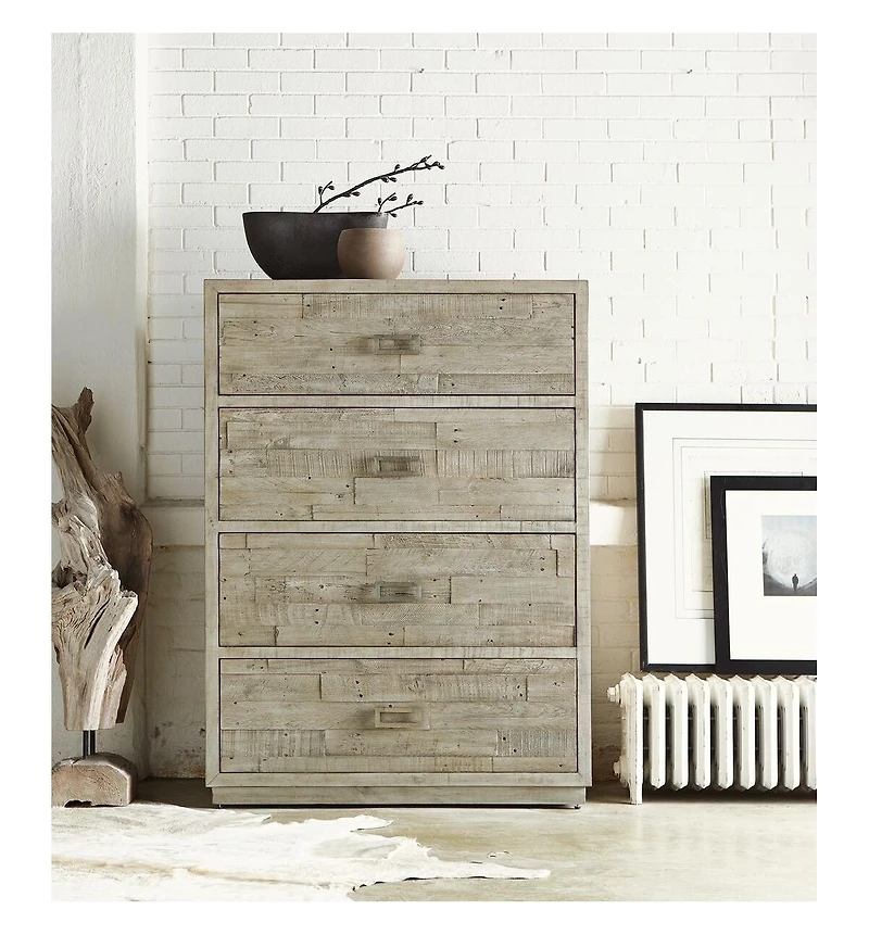 Closeout! Highland Park Chest