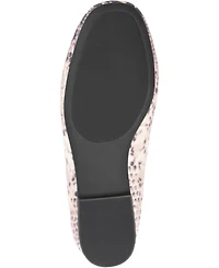 Journee Collection Women's Cordell Chain Detail Loafers
