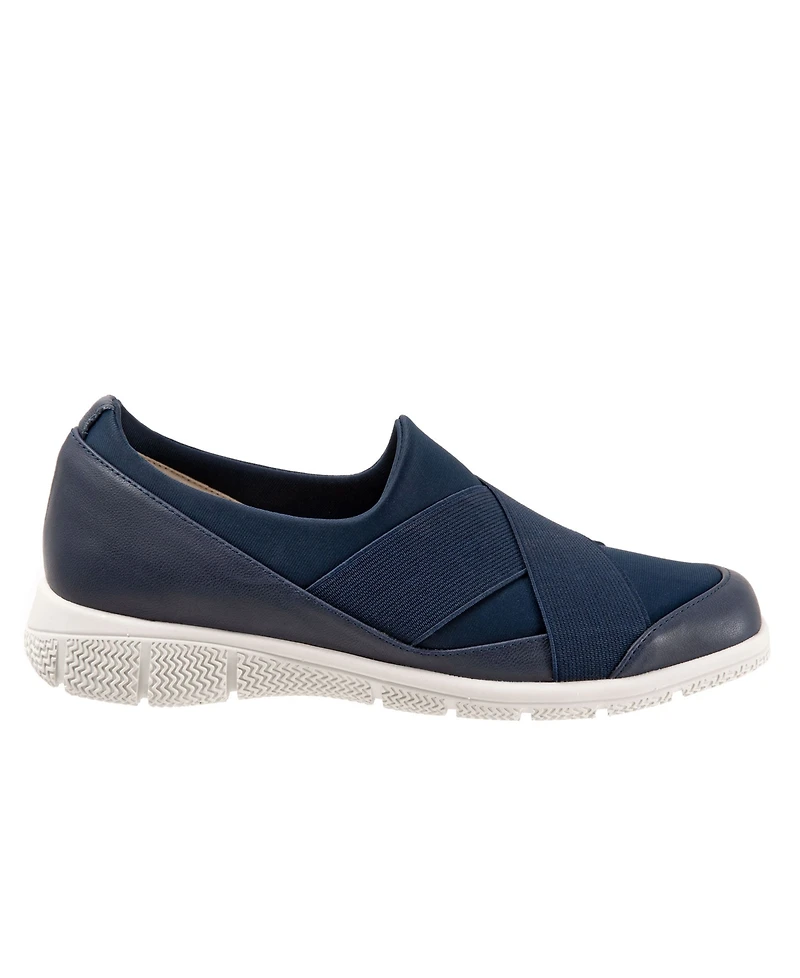 Trotters Urbana Sneaker