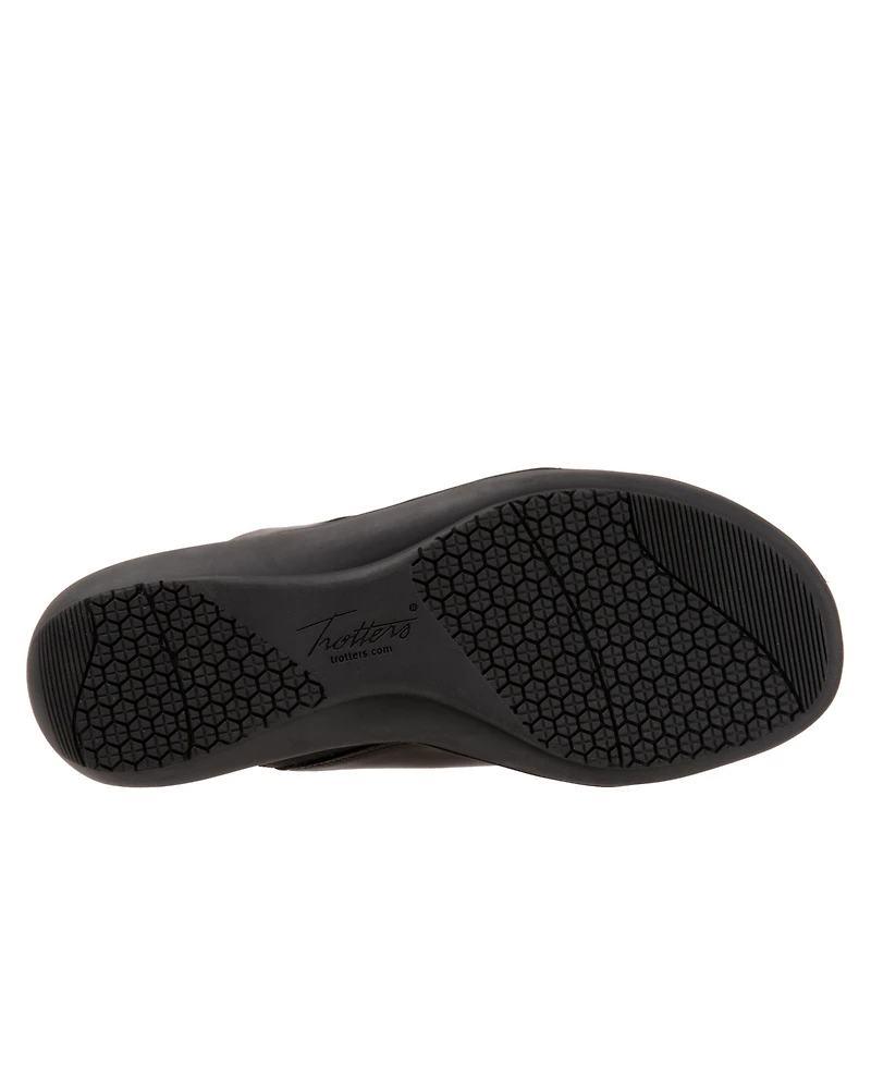 Trotters Regina Sandal