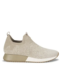 Baretraps Women's Pringer Slip On Sneakers