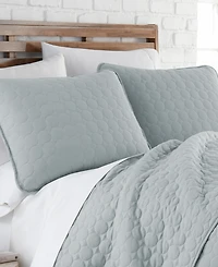 Southshore Fine Linens Ultra-Soft Lightweight Embroidered 3-Pc. Quilt Set, Full/Queen