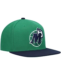 Men's Mitchell & Ness Green, Navy Dallas Mavericks Hardwood Classics Team Two-Tone 2.0 Snapback Hat