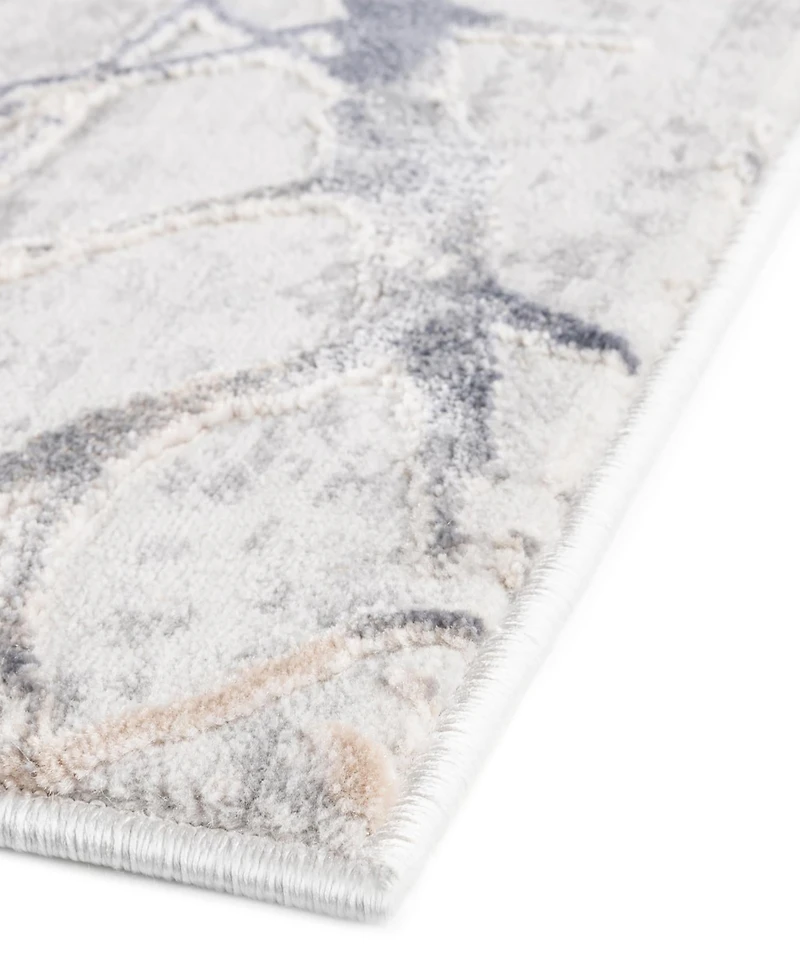 Bayshore Home Islin ISL01 7' x 10' Area Rug