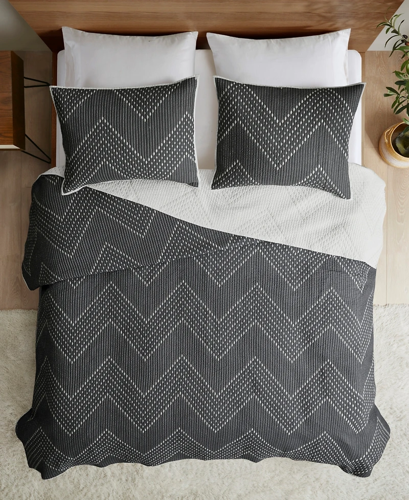Ink+Ivy Pomona Boho Chevron 3-Pc. Quilt Set, Full/Queen