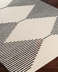 Livabliss Granada GND2331 6' x 9' Area Rug