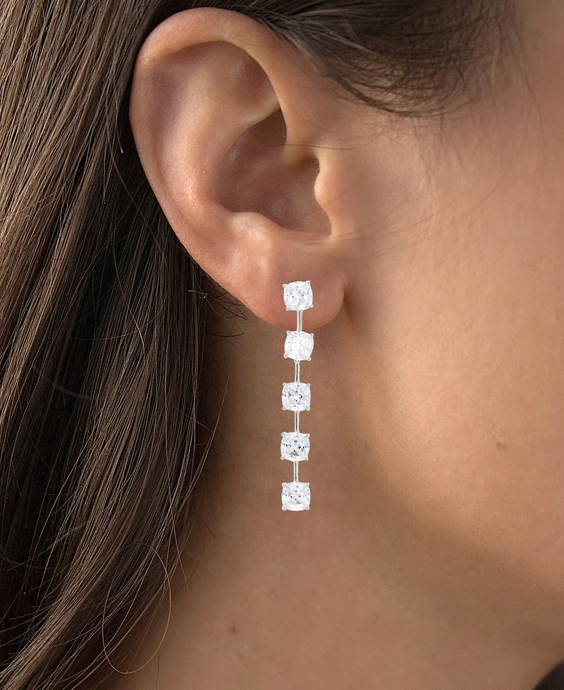Dangling Earrings in Sterling Silver