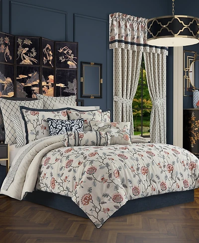 J Queen New York Parkview 4-Pc. Comforter Set, California King