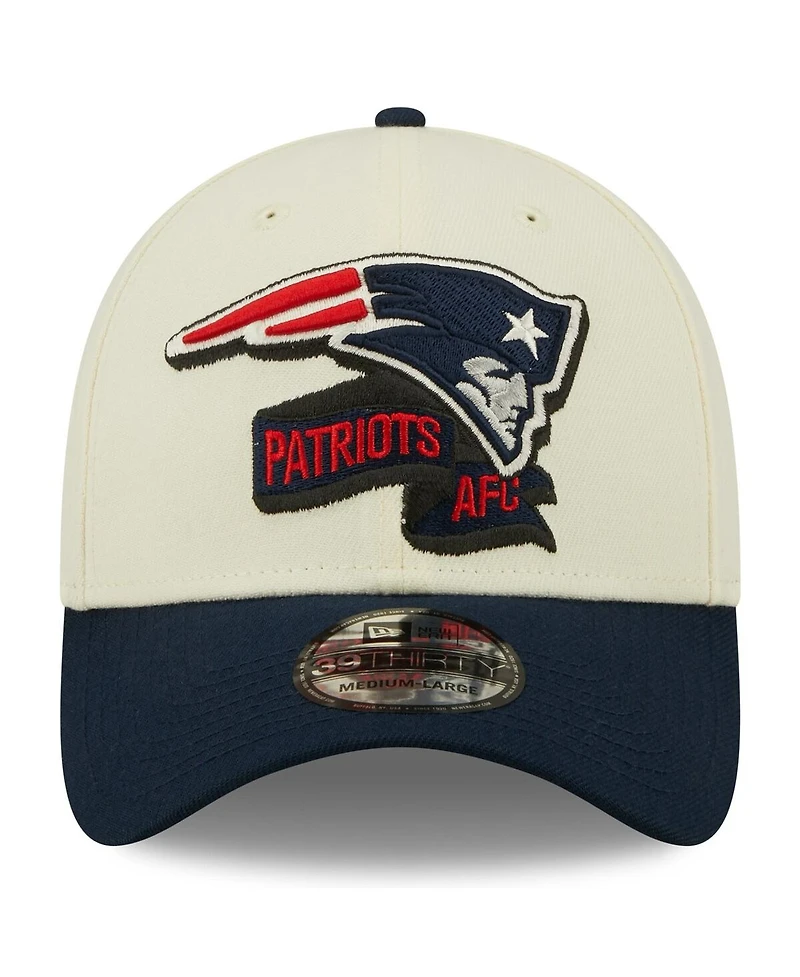 Men's New Era Cream, Navy New England Patriots 2022 Sideline 39THIRTY 2-Tone Flex Hat