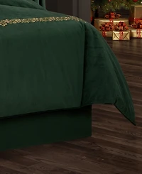 J Queen New York Noelle Bedskirt, King