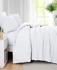 Southshore Fine Linens Chevron Clipped Jacquard 3-Pc. Comforter Set, King