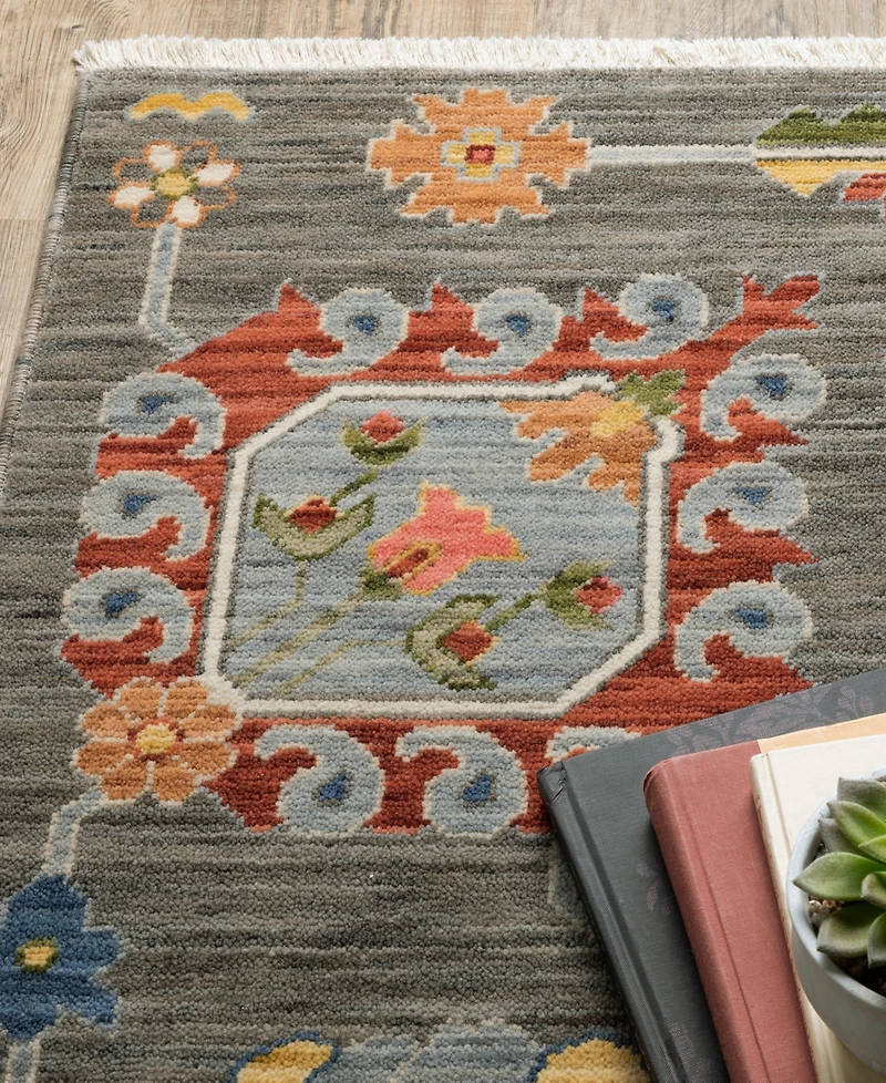 Oriental Weavers Lucca 8111 6'7" x 9'6" Area Rug