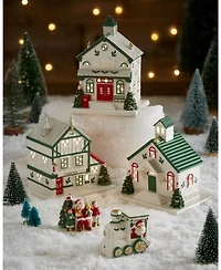 Spode Christmas Tree Lighted House Figurine