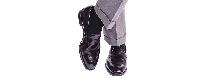 Trafalgar Men's Sutton Fine Merino Wool Solid Color Ribbed Socks