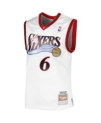 Men's Mitchell & Ness Allen Iverson White Philadelphia 76ers Hardwood Classics 2002 Swingman Jersey