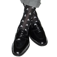 Trafalgar Men's Rodger Skull and Cross Bones Over The Calf Mercerized Cotton Socks