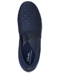 Clarks Women's Cloudsteppers Breeze Emily Perforated Loafer Flats