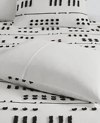 Intelligent Design Lucy Clip Jacquard Comforter Set