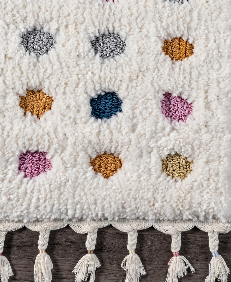 nuLoom Loft Behati Polka Dot Kids Tasseled 5'3" x 7'6" Area Rug