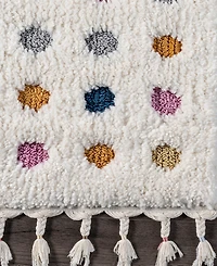 nuLoom Loft Behati Polka Dot Kids Tasseled 5'3" x 7'6" Area Rug