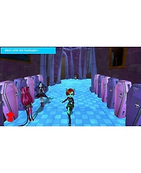 Monster High: New Ghoul in School