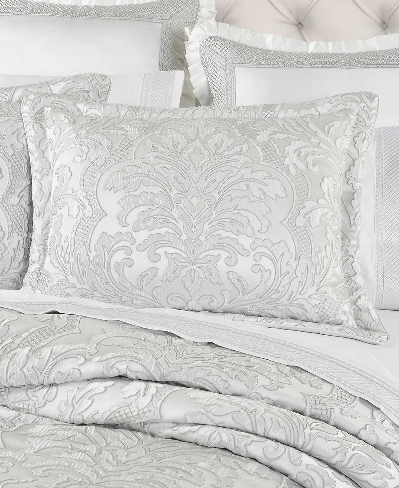 J Queen New York Brunello 4 Piece Comforter Set, California King