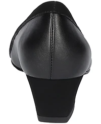 Easy Street Women's Dottie Slip-On Pumps