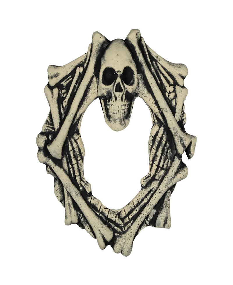 Skull Head and Bones Halloween Wreath, 18" Unlit