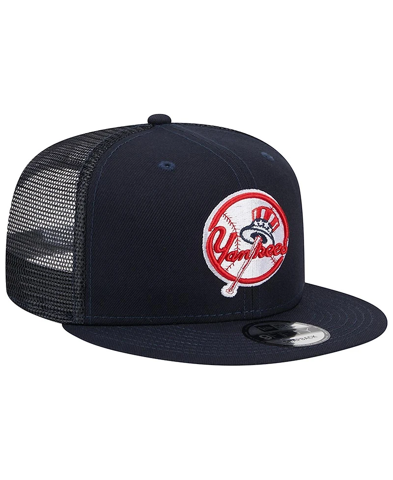 Men's New Era Navy New York Yankees Team Color Trucker 9FIFTY Snapback Hat