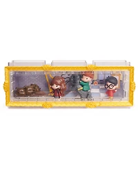 Wizarding World Harry Potter, Micro Magical Moments Scene Gift Set with Exclusive Harry, Hermione, Ron, Fluffy Figures