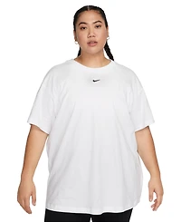 Nike Plus Size Active Sportswear Essential Women's Logo T-Shirt