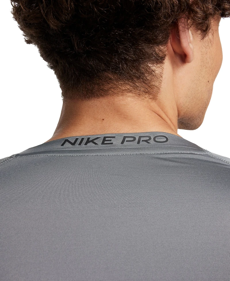 Nike Men's Pro Slim-Fit Dri-fit Long-Sleeve T-Shirt