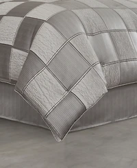 J Queen New York Brando 4 Piece Comforter Set, Queen