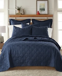 Levtex Washed Linen Relaxed Textured Quilt, King/California King