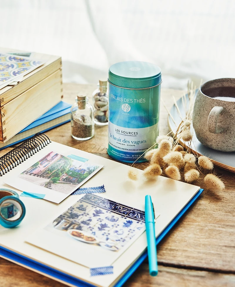 Palais des Thes Schisandra Berries, Peppermint and Bergamot Sensorial Herbal Tea Holiday Gift