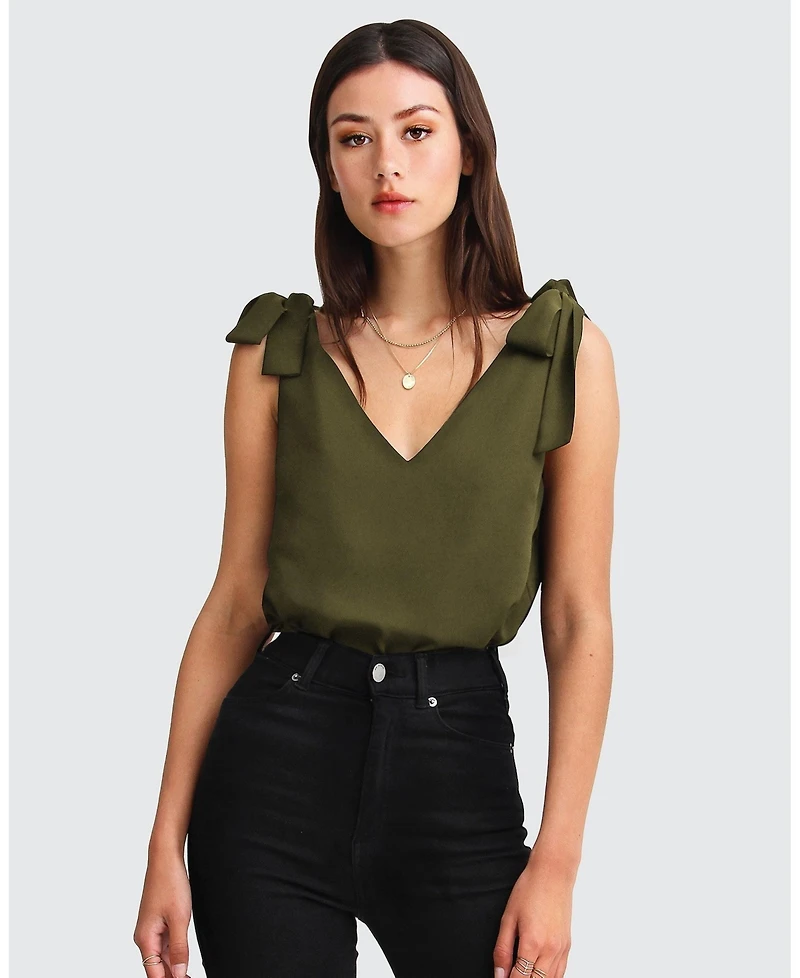 Belle & Bloom Women's Feel For You V Neck Top