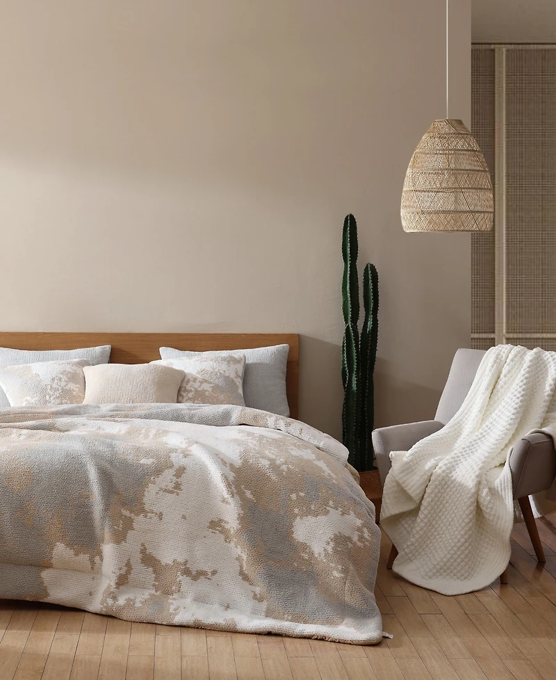 Sunday Citizen Double Snug Pixel Comforter, Full/Queen