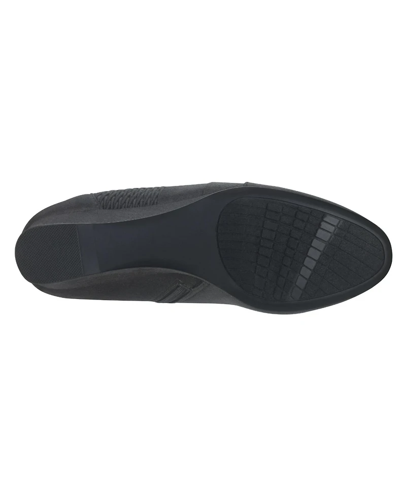 Impo Women's Ginger Stretch Wedge Shooties